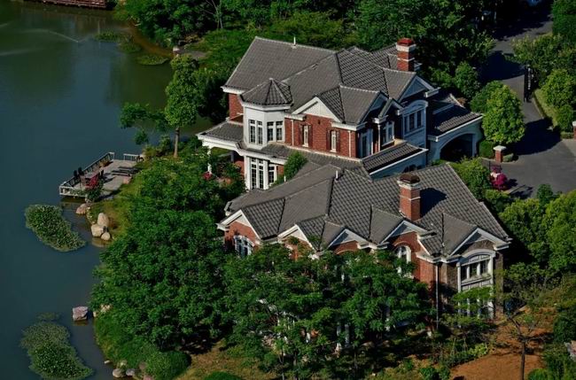 为何我们都神往拥有一套别墅！